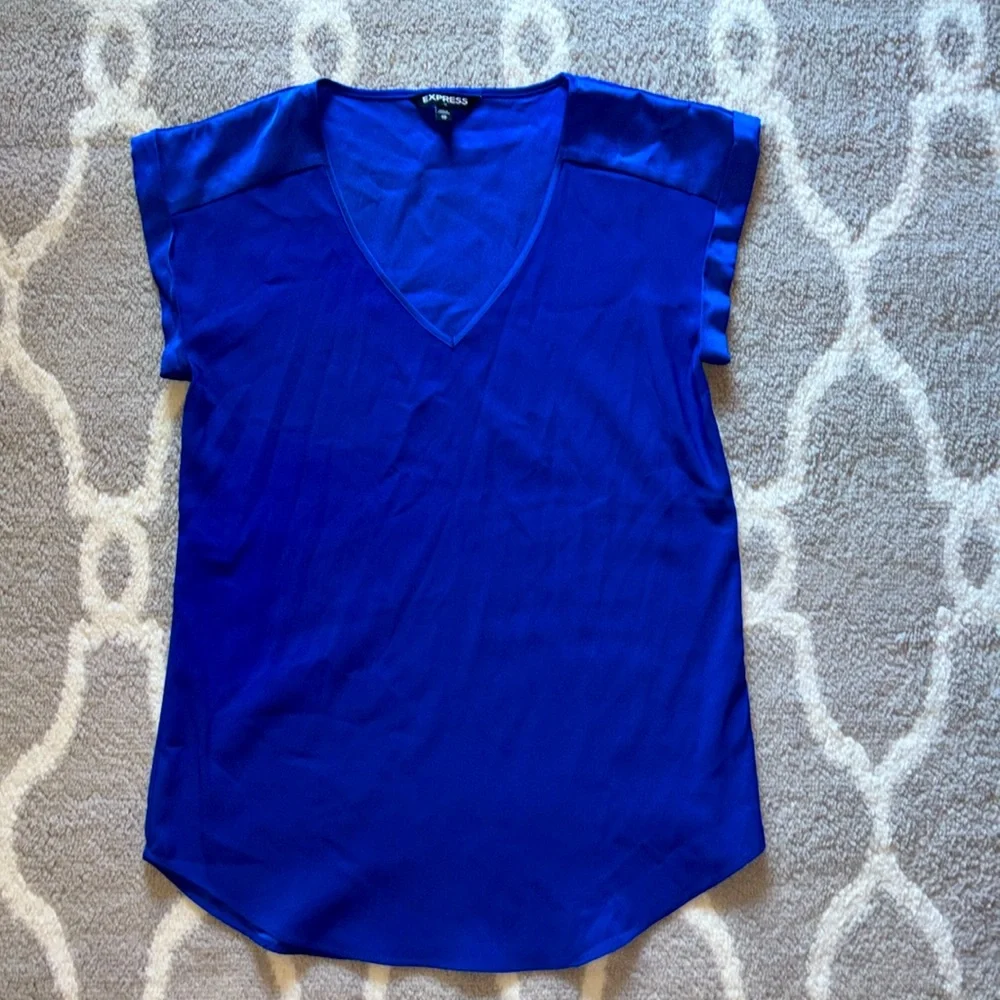 Express Blouse - Picture 1 of 3